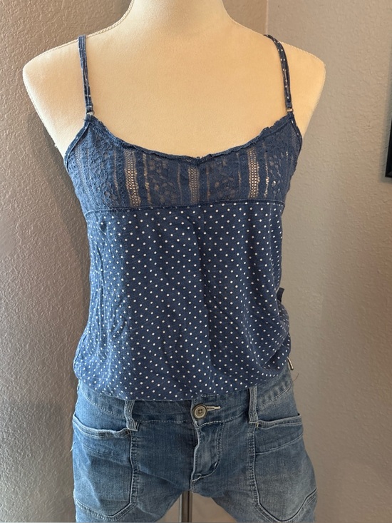 Aeropostale Tops - Aeropostale Blue Polka Dot Lace-Trim Cami